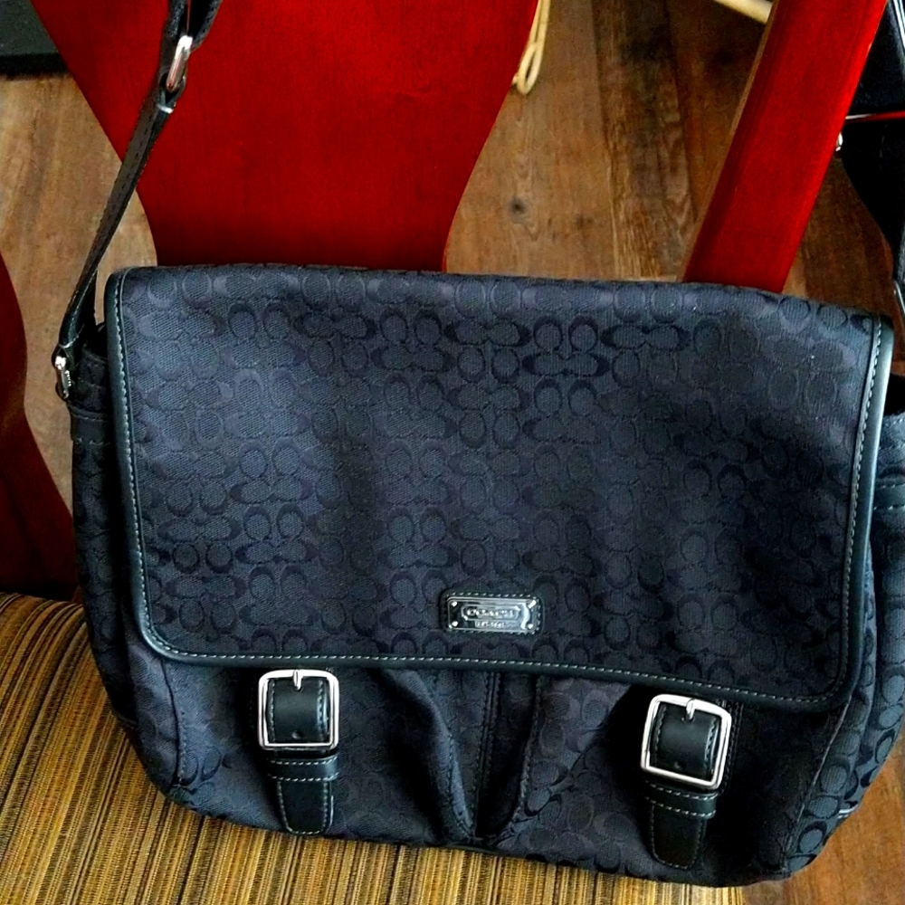 Coach messenger bag